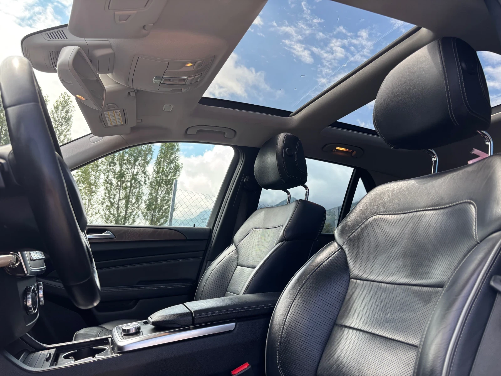 Mercedes-Benz ML 350 АМG ДИСТРОНИК FULL, снимка 12 - Автомобили и джипове - 55024530