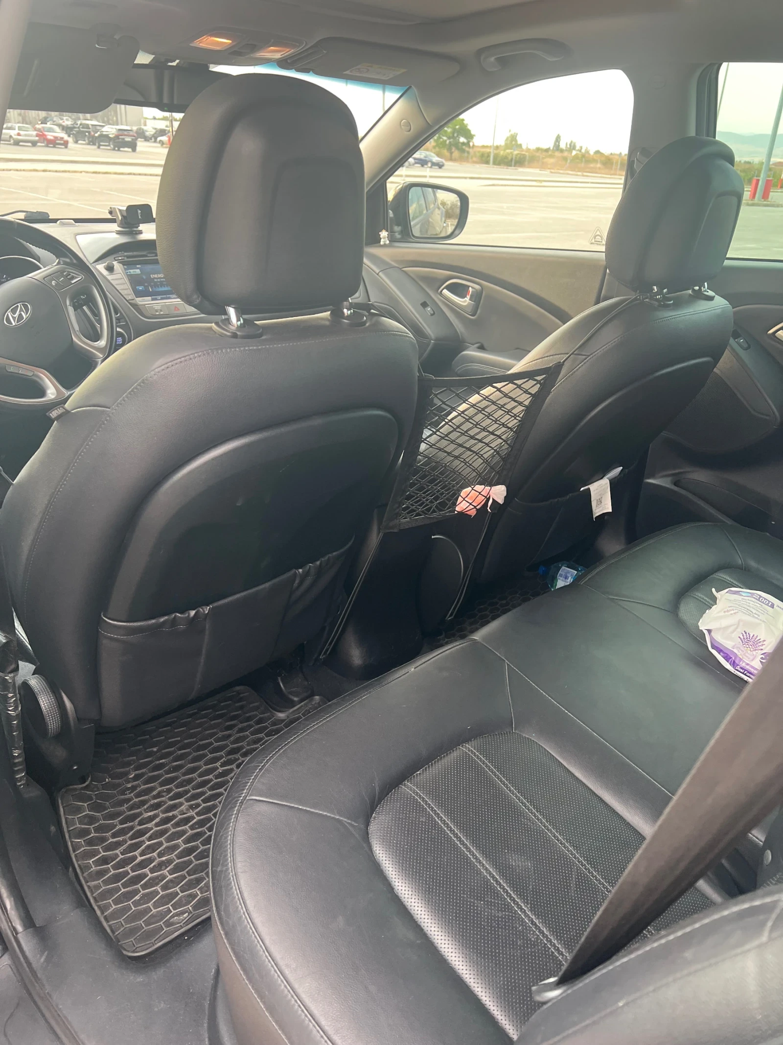 Hyundai IX35 2.0. CRDI, снимка 9 - Автомобили и джипове - 56024563