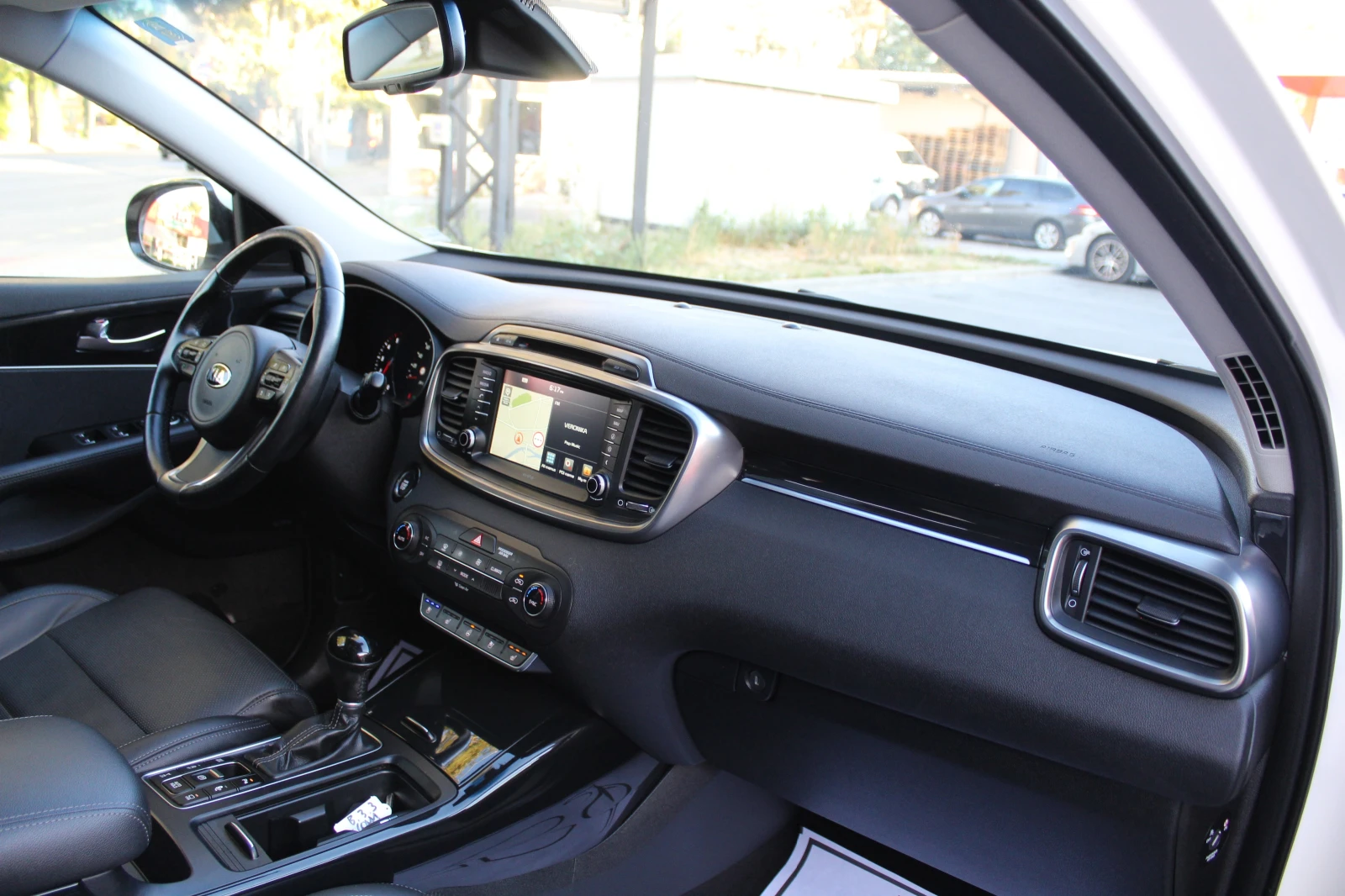 Kia Sorento REBEL 107К FULL, снимка 16 - Автомобили и джипове - 56107243