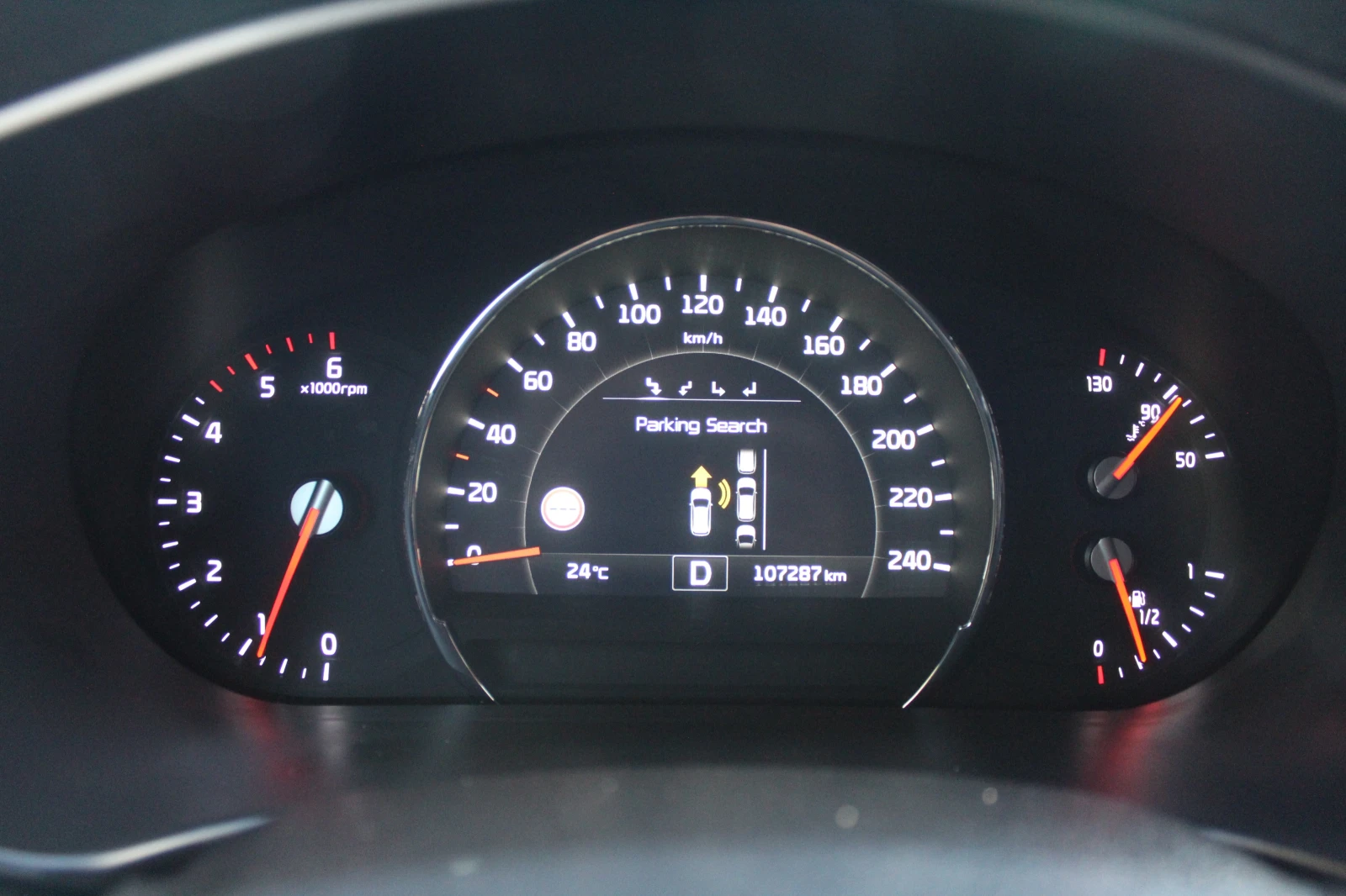 Kia Sorento REBEL 107К FULL, снимка 9 - Автомобили и джипове - 56107243