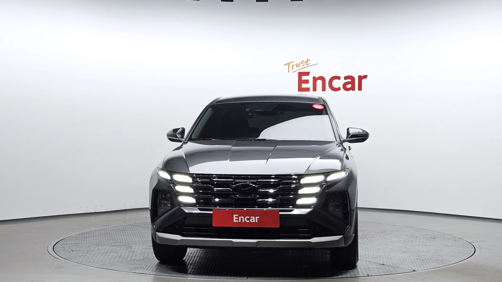 Hyundai Tucson Diesel 2.0 2WD Modern | LED | Камера | Smart Key, снимка 3 - Автомобили и джипове - 56274765
