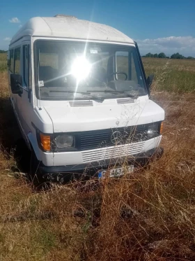 Mercedes-Benz 210 210 D, снимка 6