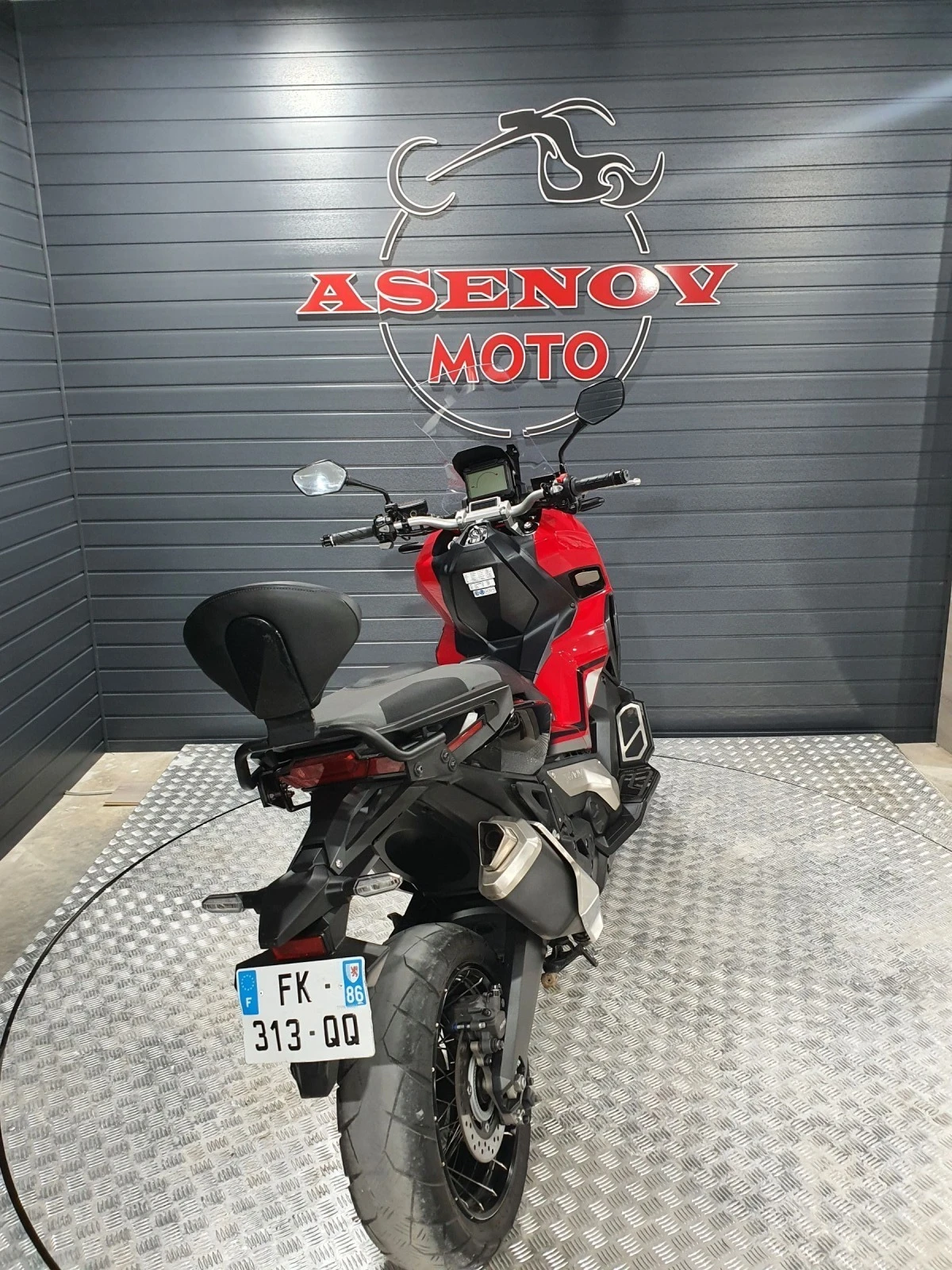 Honda X-ADV VIVA ITALIA - изображение 5