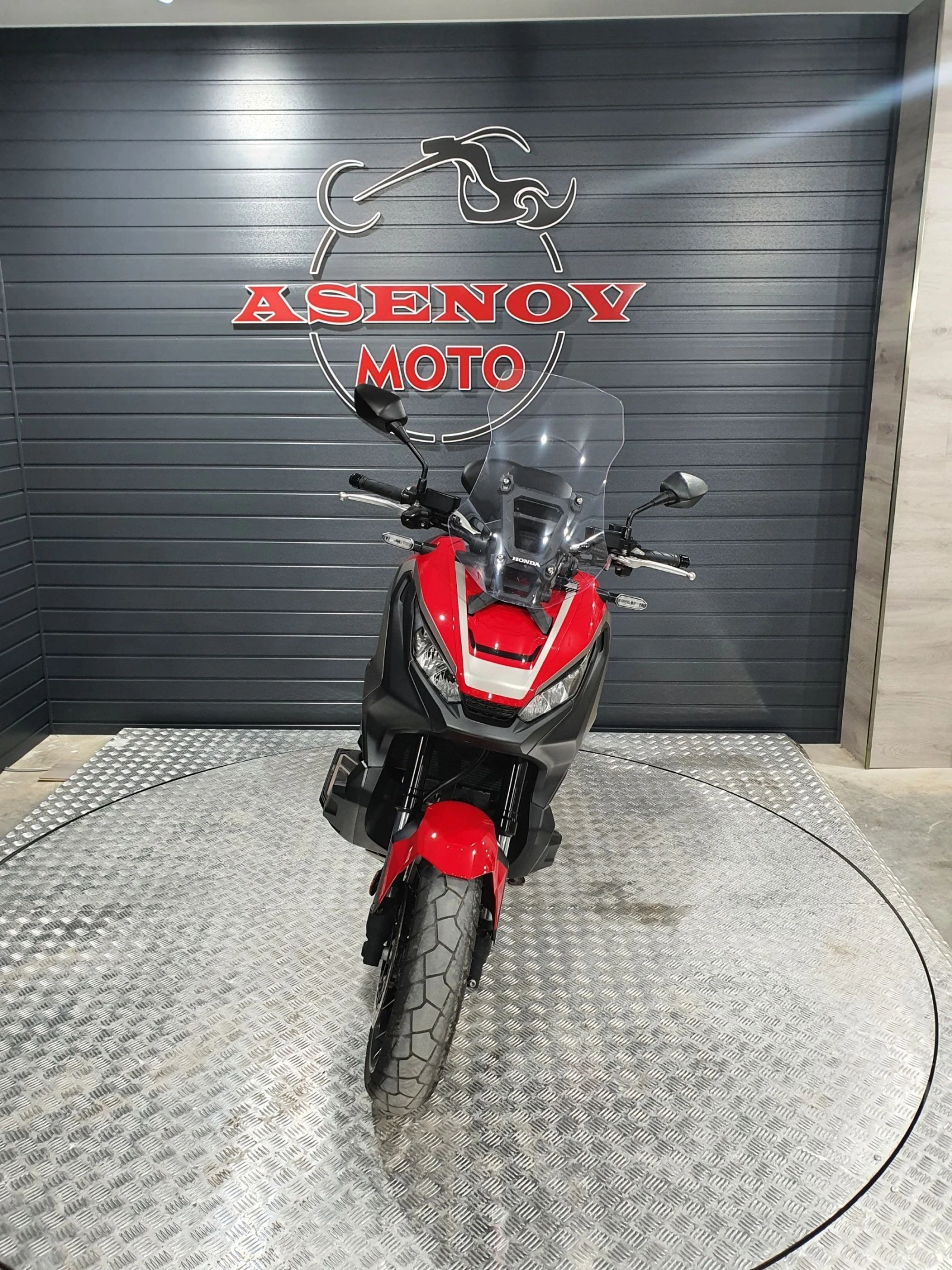 Honda X-ADV VIVA ITALIA - изображение 2