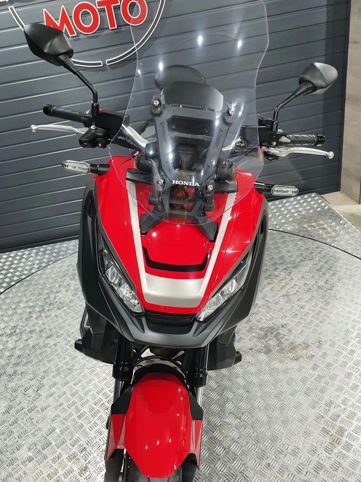 Honda X-ADV VIVA ITALIA - изображение 4