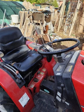 Трактор Mitsubishi MT155, снимка 3