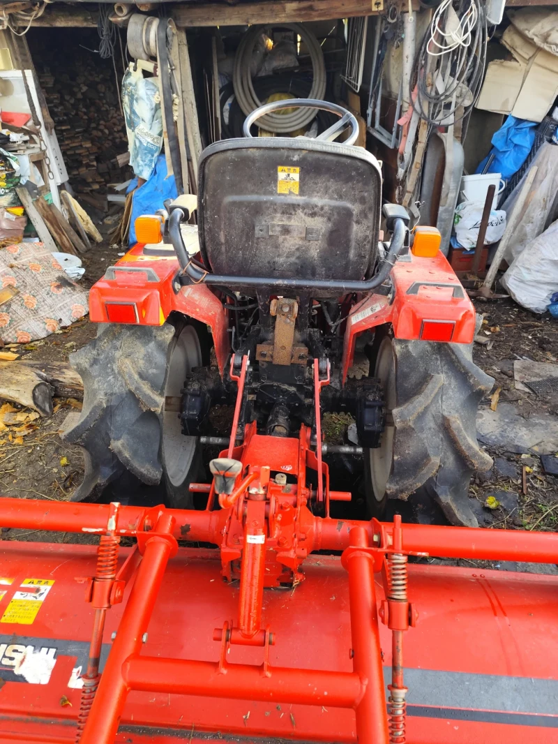 Трактор Mitsubishi MT155, снимка 2 - Селскостопанска техника - 53113317