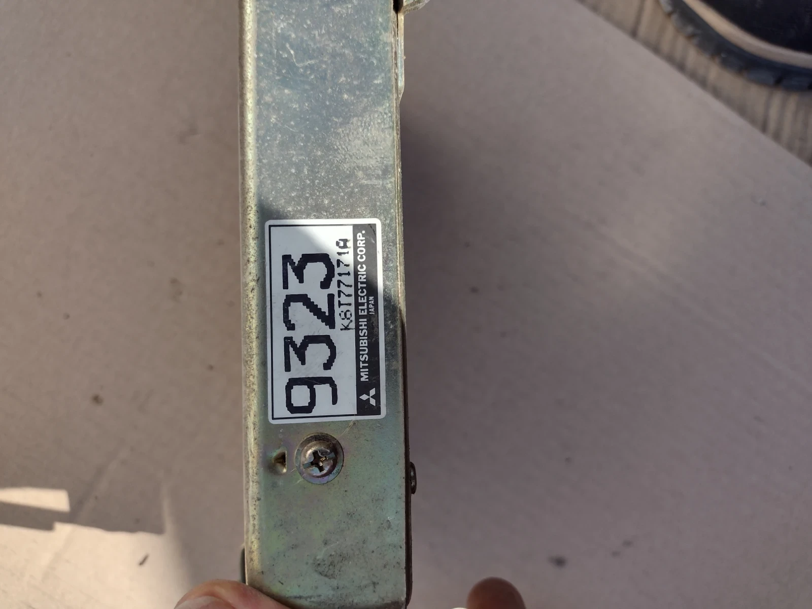 K8T77171 A  9323  �������� �������� �� MITSUBISHI PAJERO 2.5 TDI  MD119323 | Mobile.bg � ����������� 2