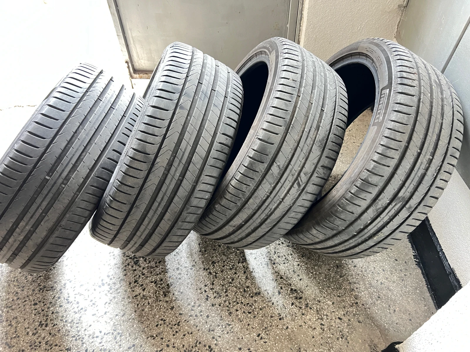  225/40R18 | Mobile.bg   4