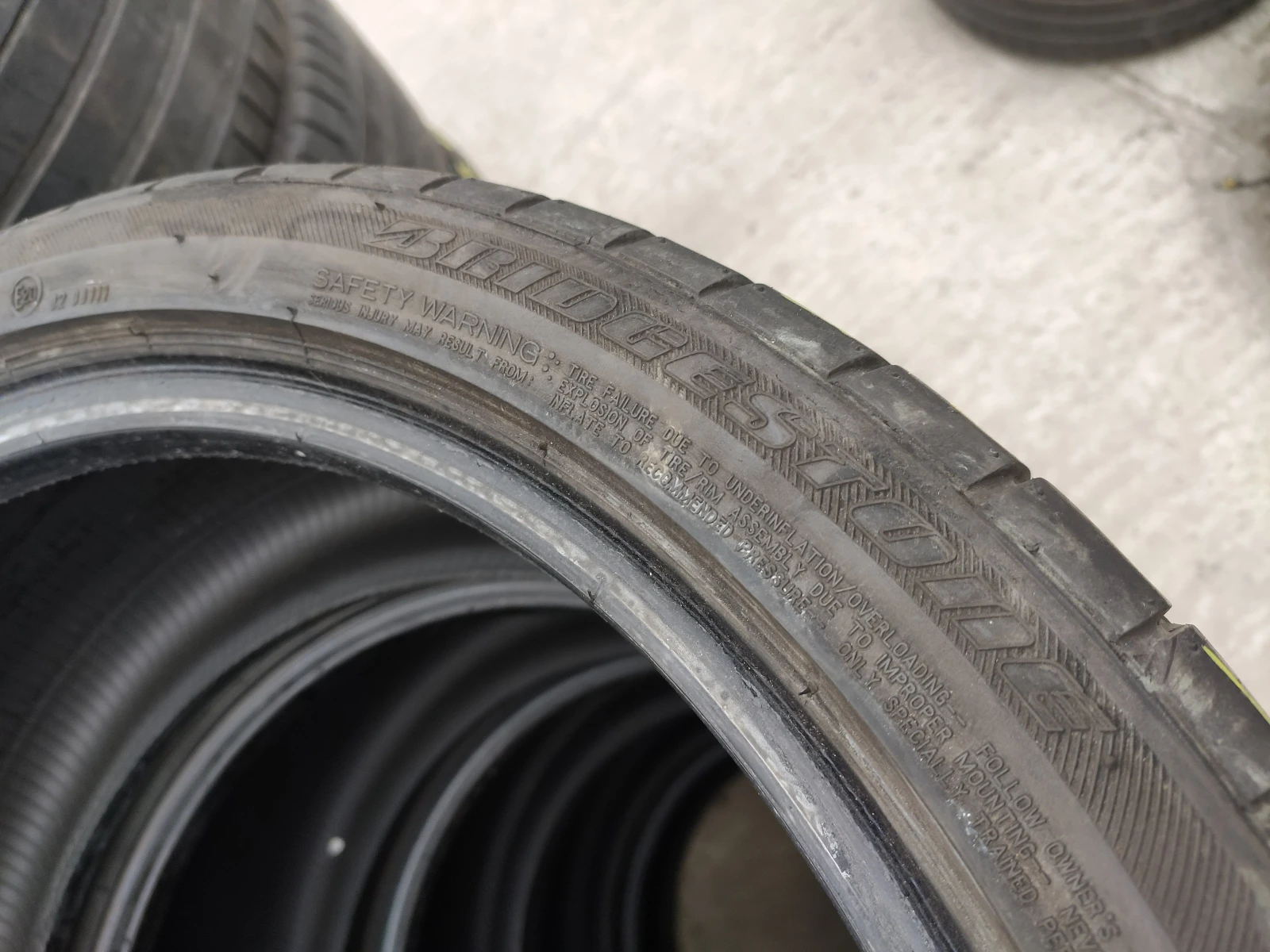 Гуми Летни 245/35R18, снимка 7 - Гуми и джанти - 54905852