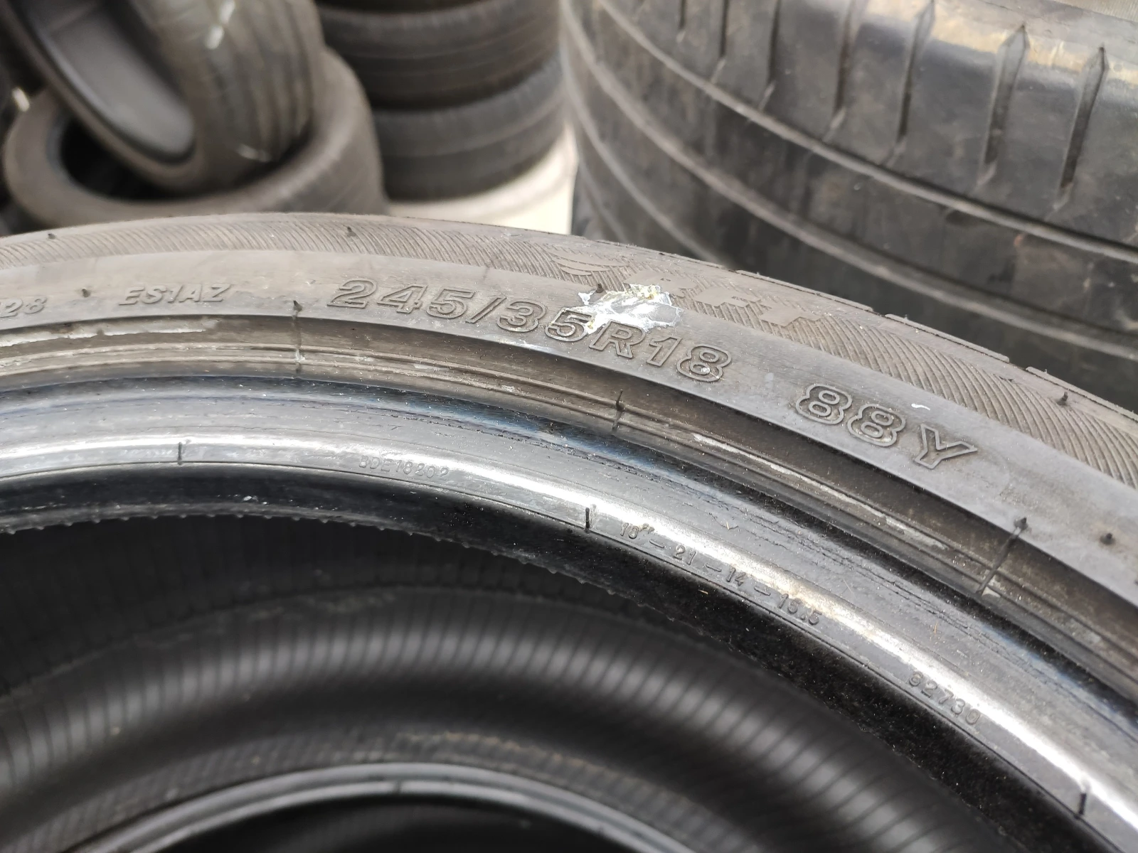 Гуми Летни 245/35R18, снимка 5 - Гуми и джанти - 54905852
