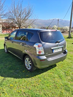 Toyota Corolla verso, снимка 4