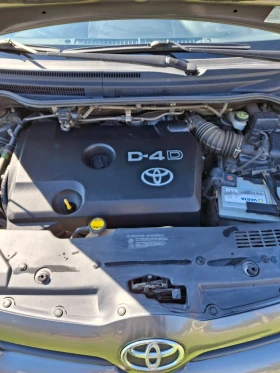 Toyota Corolla verso, снимка 14