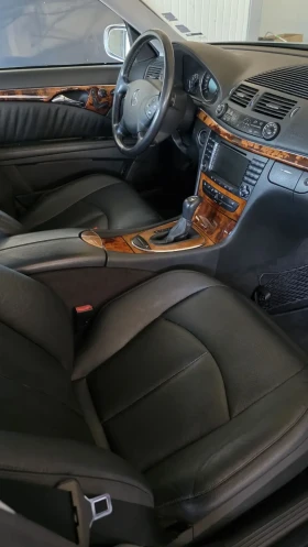 Mercedes-Benz E 270, снимка 16