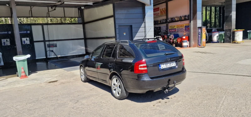 Skoda Octavia 2.0 DTI, снимка 3 - Автомобили и джипове - 47367478