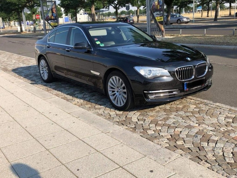 BMW 730, снимка 2 - Автомобили и джипове - 46414820