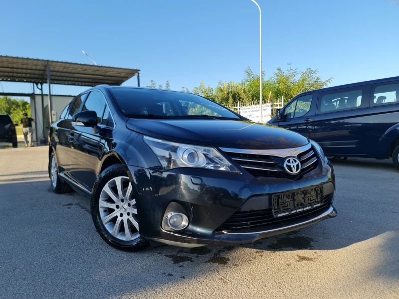 Toyota Avensis КАТО ЧИСТО НОВА, снимка 1 - Автомобили и джипове - 47297545