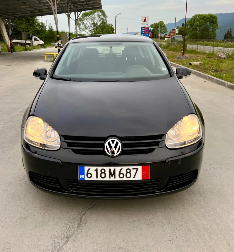 VW Golf 1.9, снимка 1 - Автомобили и джипове - 47840775