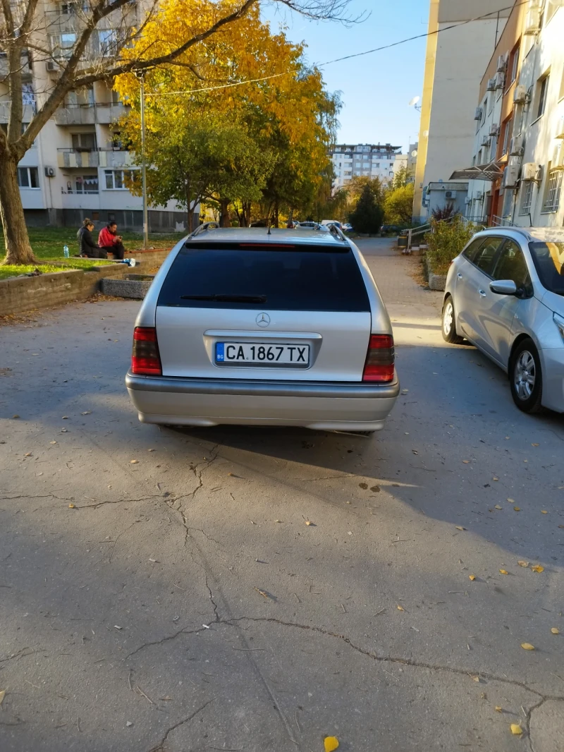 Mercedes-Benz C 220 2.2 CDI, снимка 8 - Автомобили и джипове - 49015459