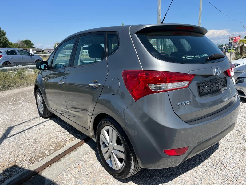 Hyundai Ix20 1.6i Газ.инж. 125кс, снимка 6 - Автомобили и джипове - 50995593