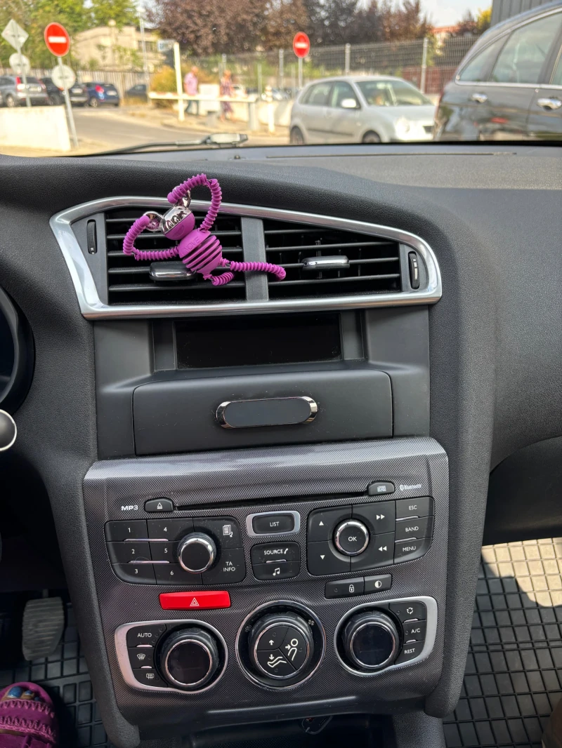 Citroen C4, снимка 7 - Автомобили и джипове - 52190747