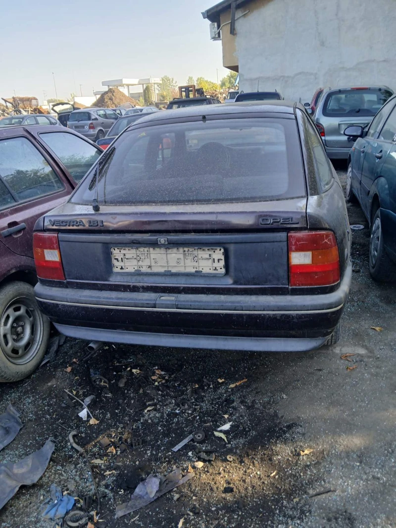 Opel Vectra A, снимка 2 - Автомобили и джипове - 52034708