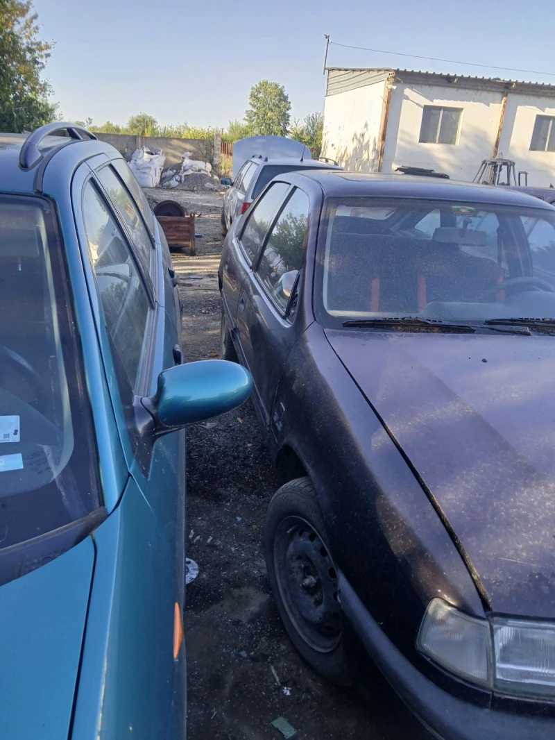 Opel Vectra A, снимка 4 - Автомобили и джипове - 52034708