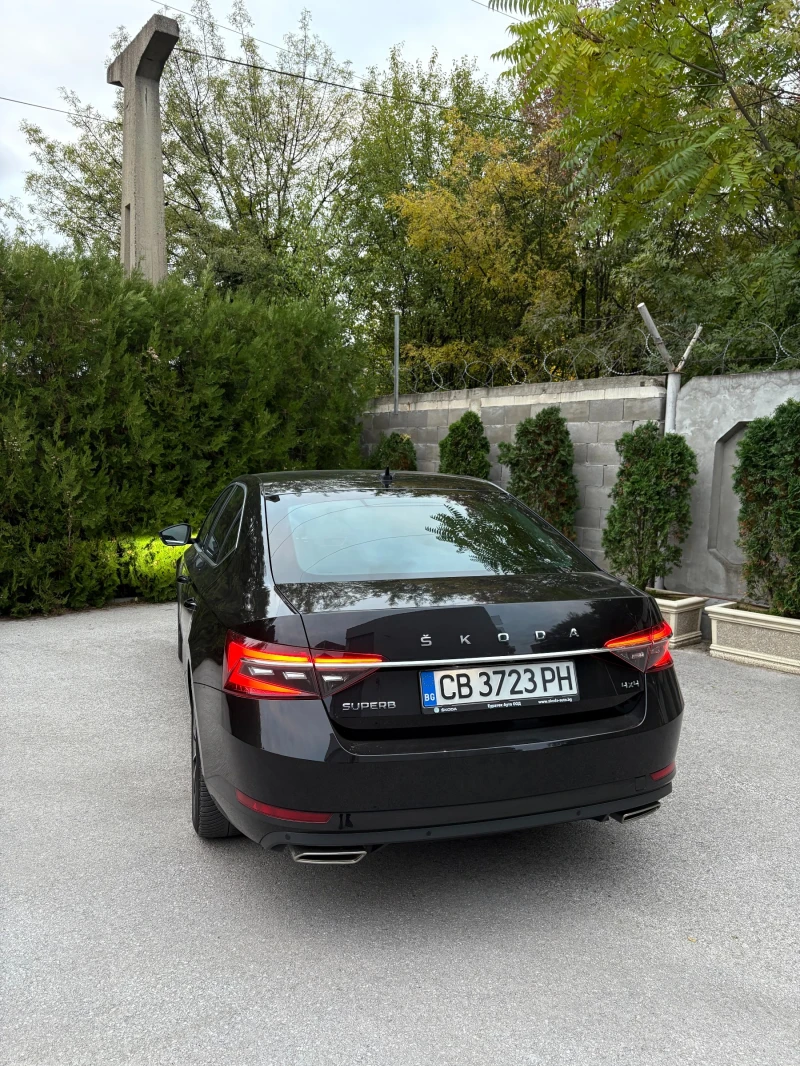 Skoda Superb 2.0 TFSI 4x4 L&K, снимка 5 - Автомобили и джипове - 52056436