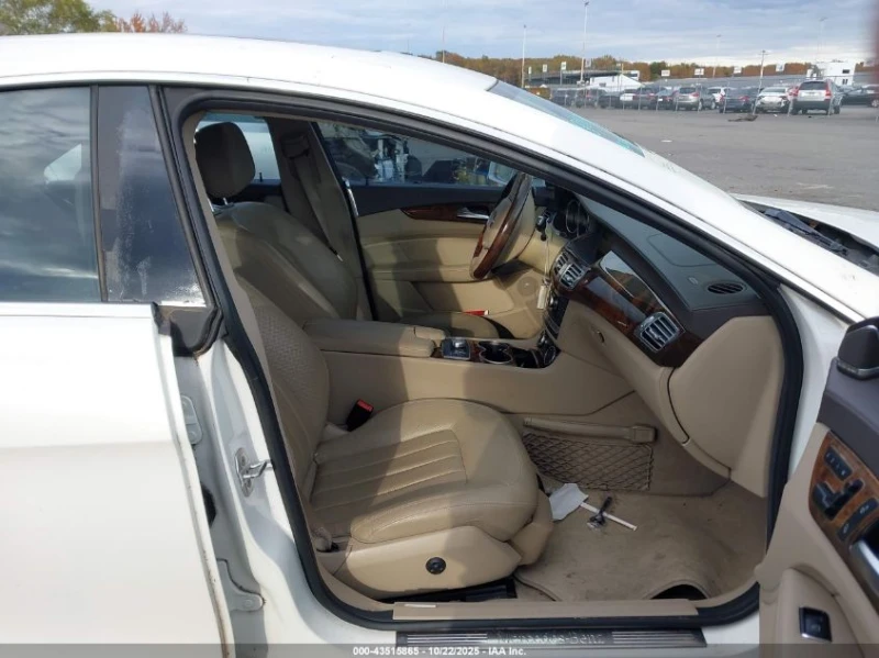 Mercedes-Benz CLS 550 4MATIC* harman/kardon* подгрев* обдухване* мърт. т, снимка 7 - Автомобили и джипове - 52827924