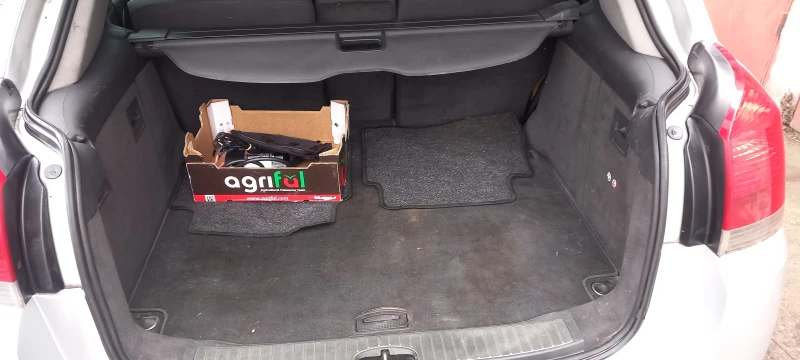 Opel Signum 2.2 DCI 125 к.с, снимка 8 - Автомобили и джипове - 53012022