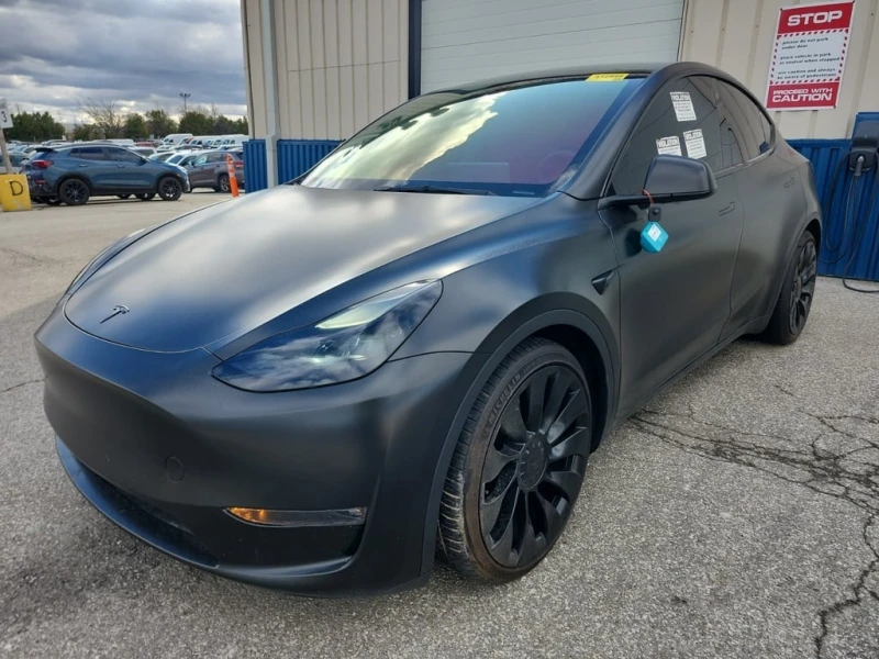 Tesla Model Y * PERFORMANCE * CARFAX * 