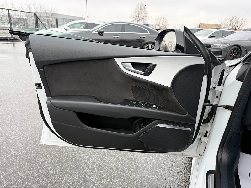 Audi A7 Sline-Alkantar-Bose-Kamera-Подгряване-Xenon-Led!!!, снимка 8 - Автомобили и джипове - 53421839
