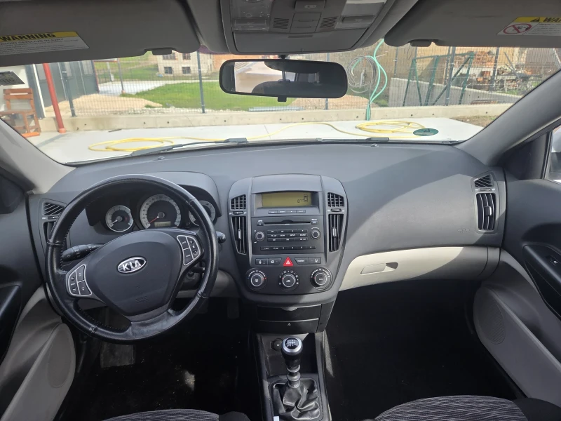 Kia Ceed, снимка 11 - Автомобили и джипове - 53535700