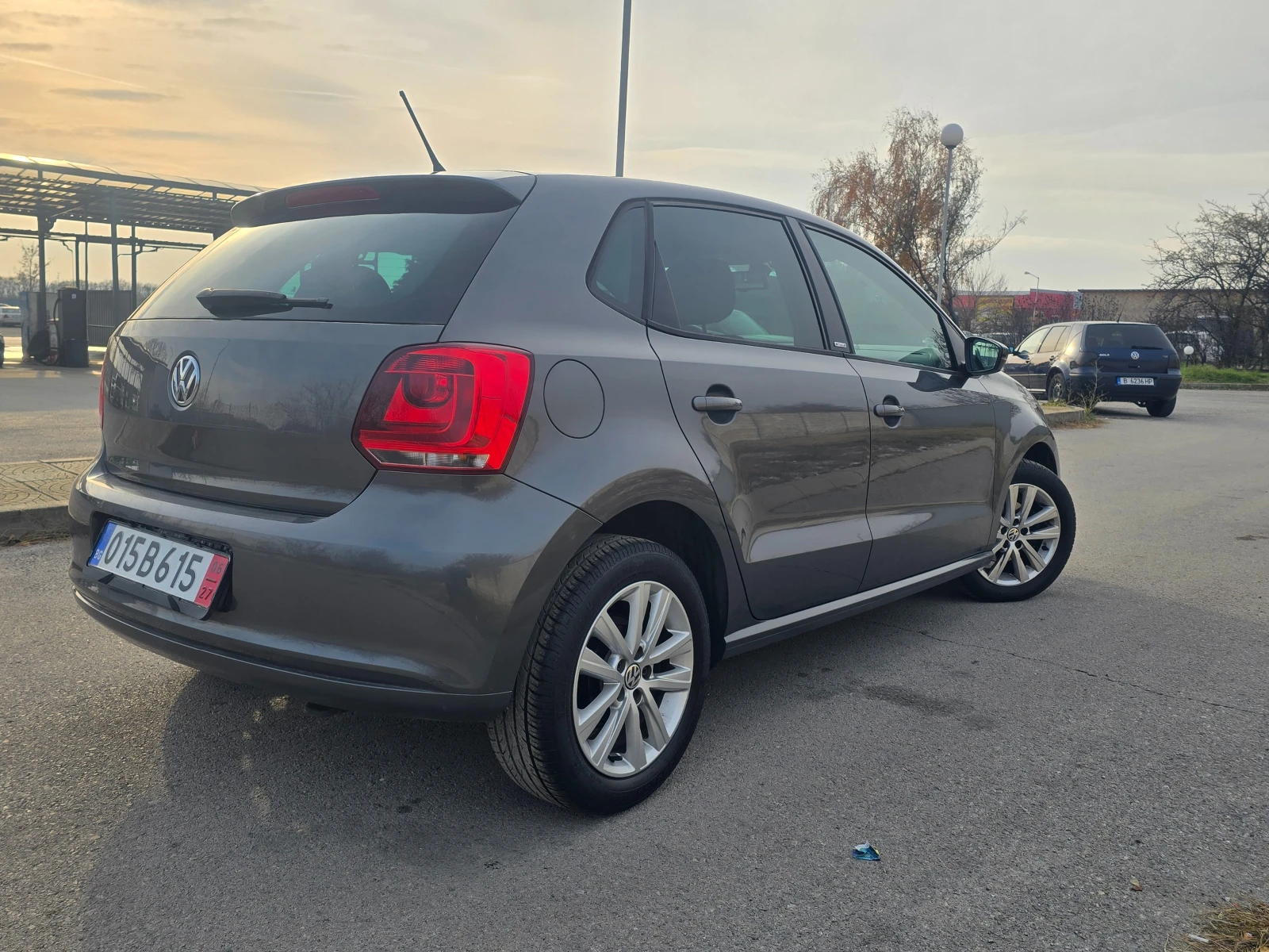 VW Polo КОЛЕДНА ПРОМОЦИЯ1.2i/NAVI - изображение 5