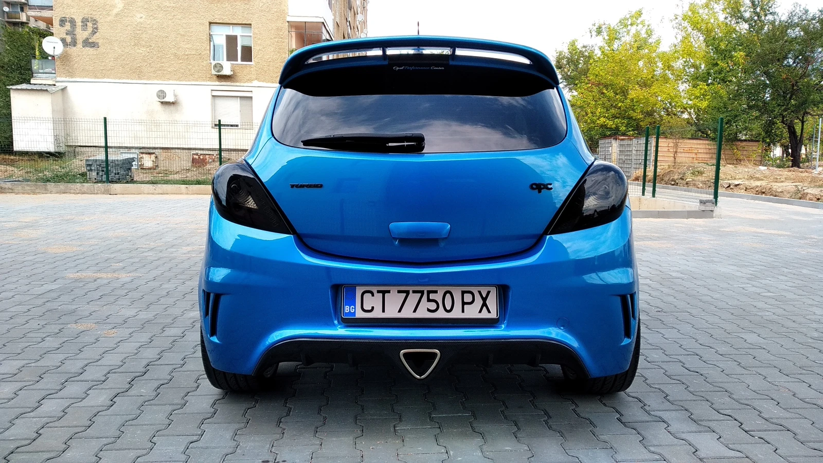 Opel Corsa OPC Limited Edition - изображение 8