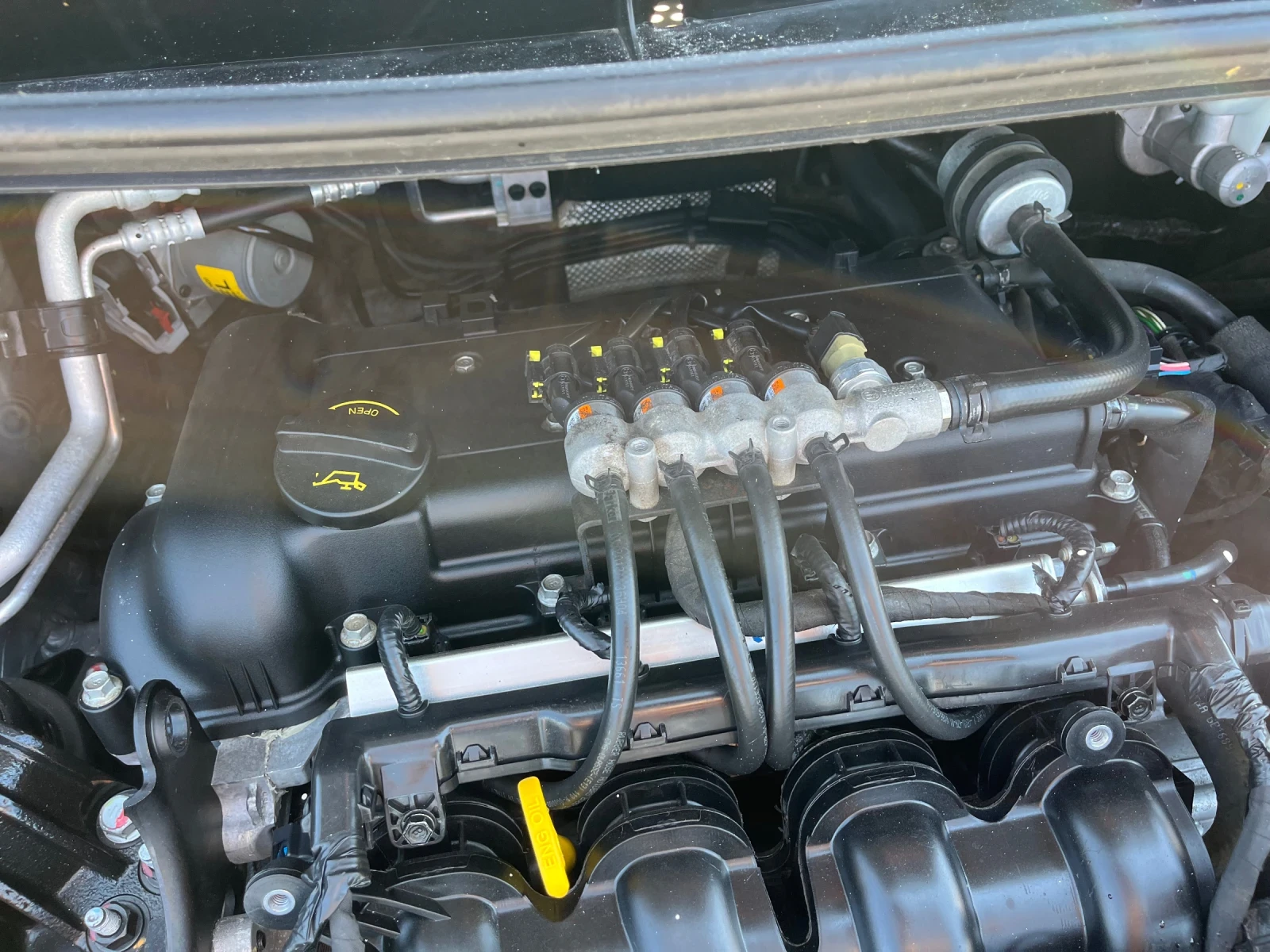 Hyundai Ix20 1.6i .. 125 | Mobile.bg   16