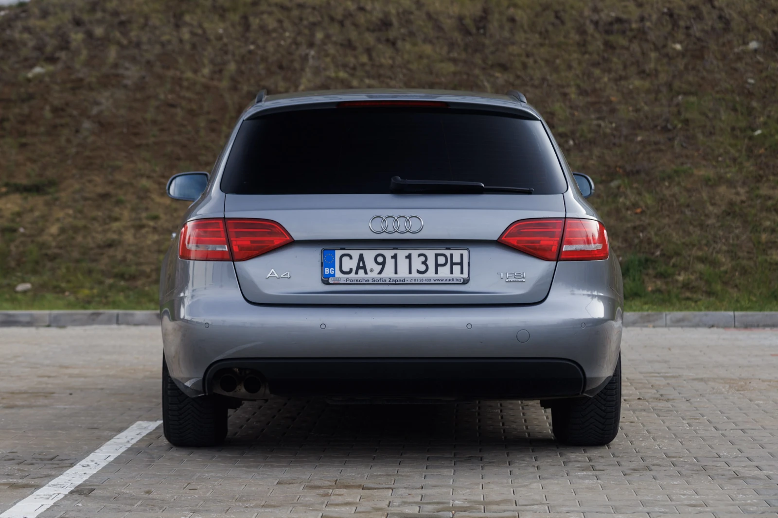 Audi A4 Quattro Газ 1.8 TFSI - изображение 4