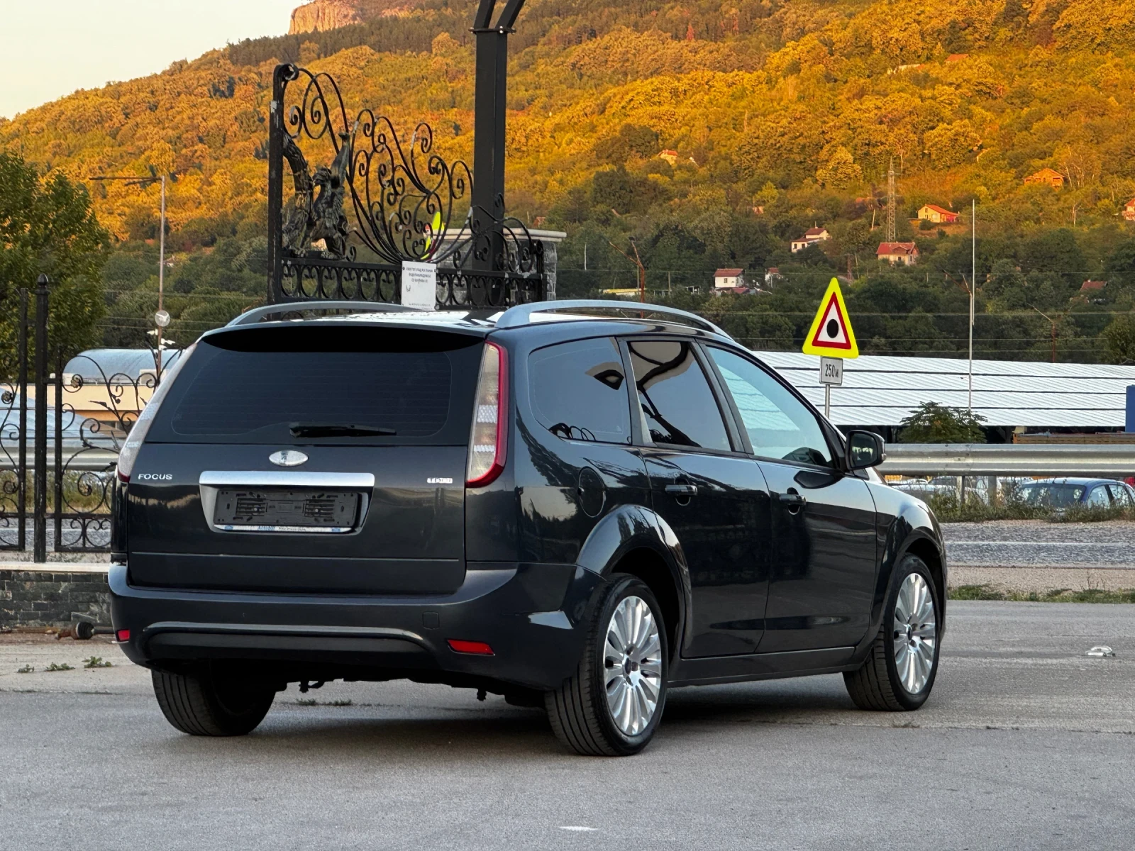 Ford Focus 1.6TDCI ИТАЛИЯ - изображение 4