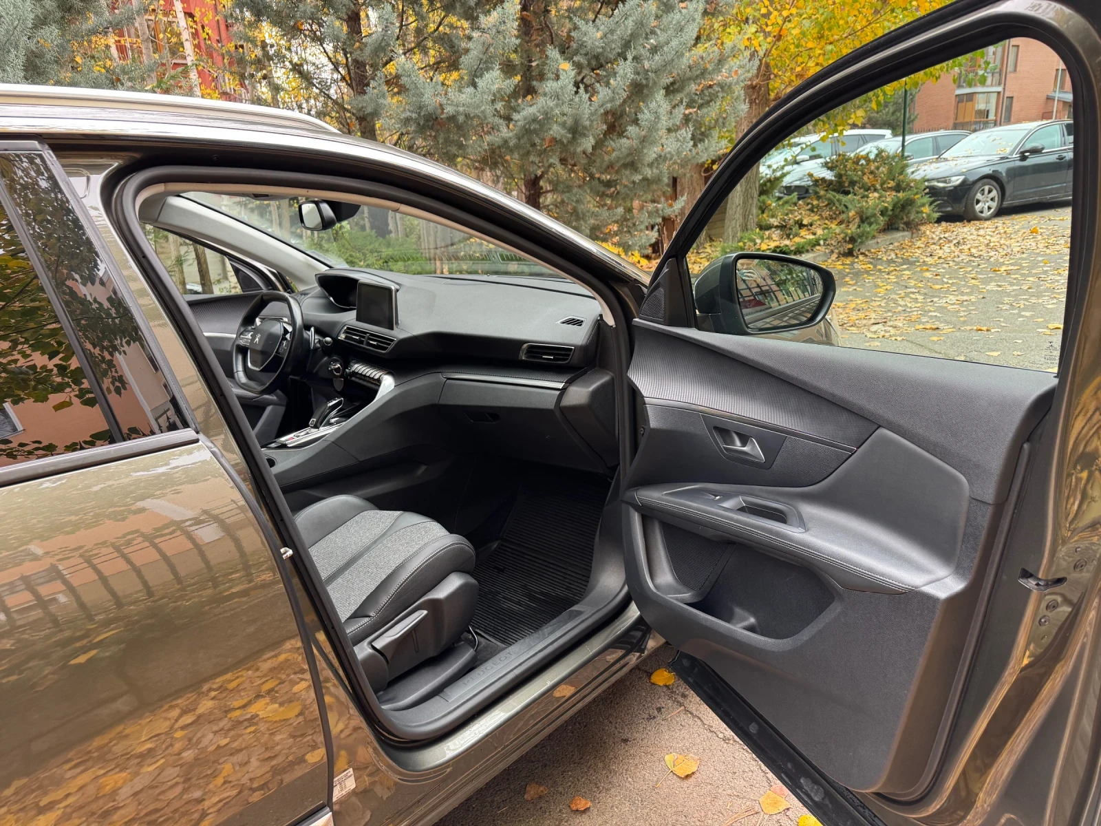 Peugeot 3008 | Mobile.bg   13