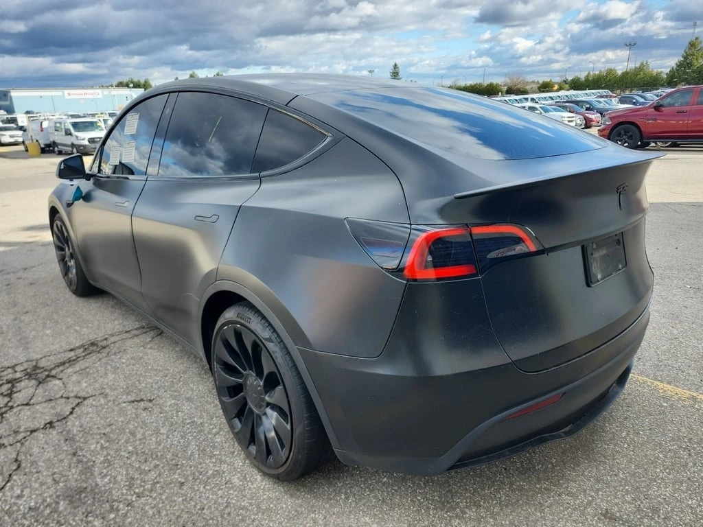 Tesla Model Y * PERFORMANCE * CARFAX *  - изображение 4
