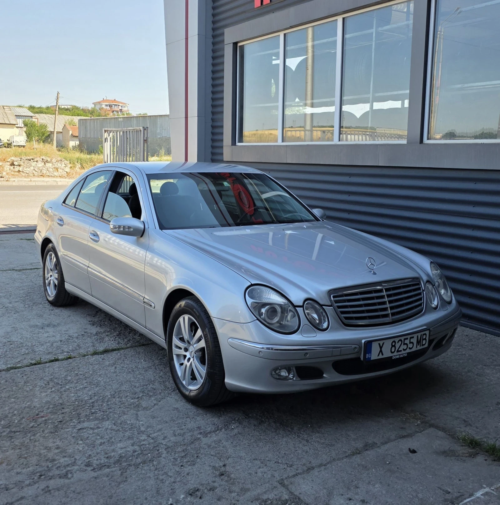 Mercedes-Benz E 270  - изображение 2