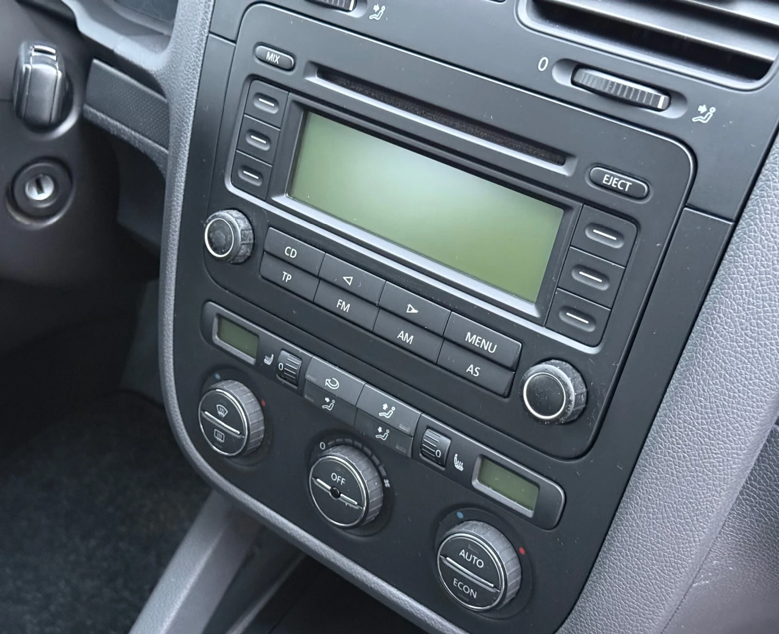 VW Golf V* 1.6i* 102HP* Klimatronic* Podgrev* TOP*  | Mobile.bg � ����������� 15