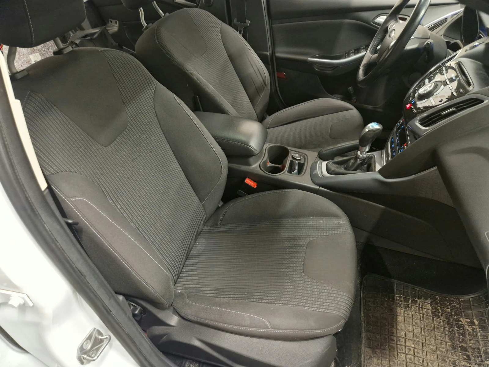 Ford Focus 1.6D 153000км! TITAN!SPORT! - изображение 8