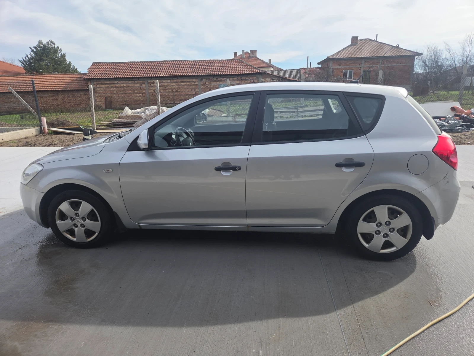 Kia Ceed | Mobile.bg � ����������� 3