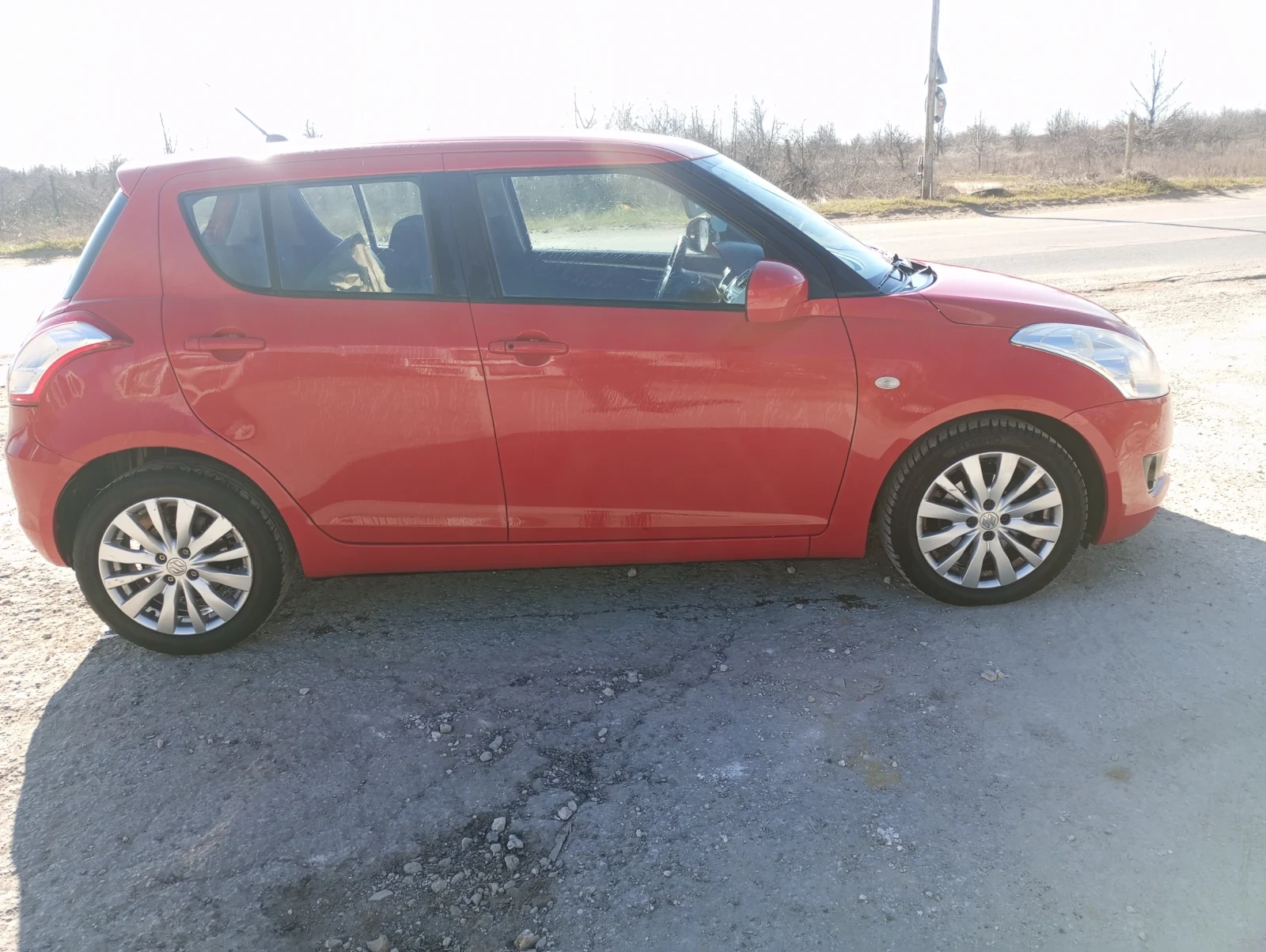 Suzuki Swift, снимка 11 - Автомобили и джипове - 53743142