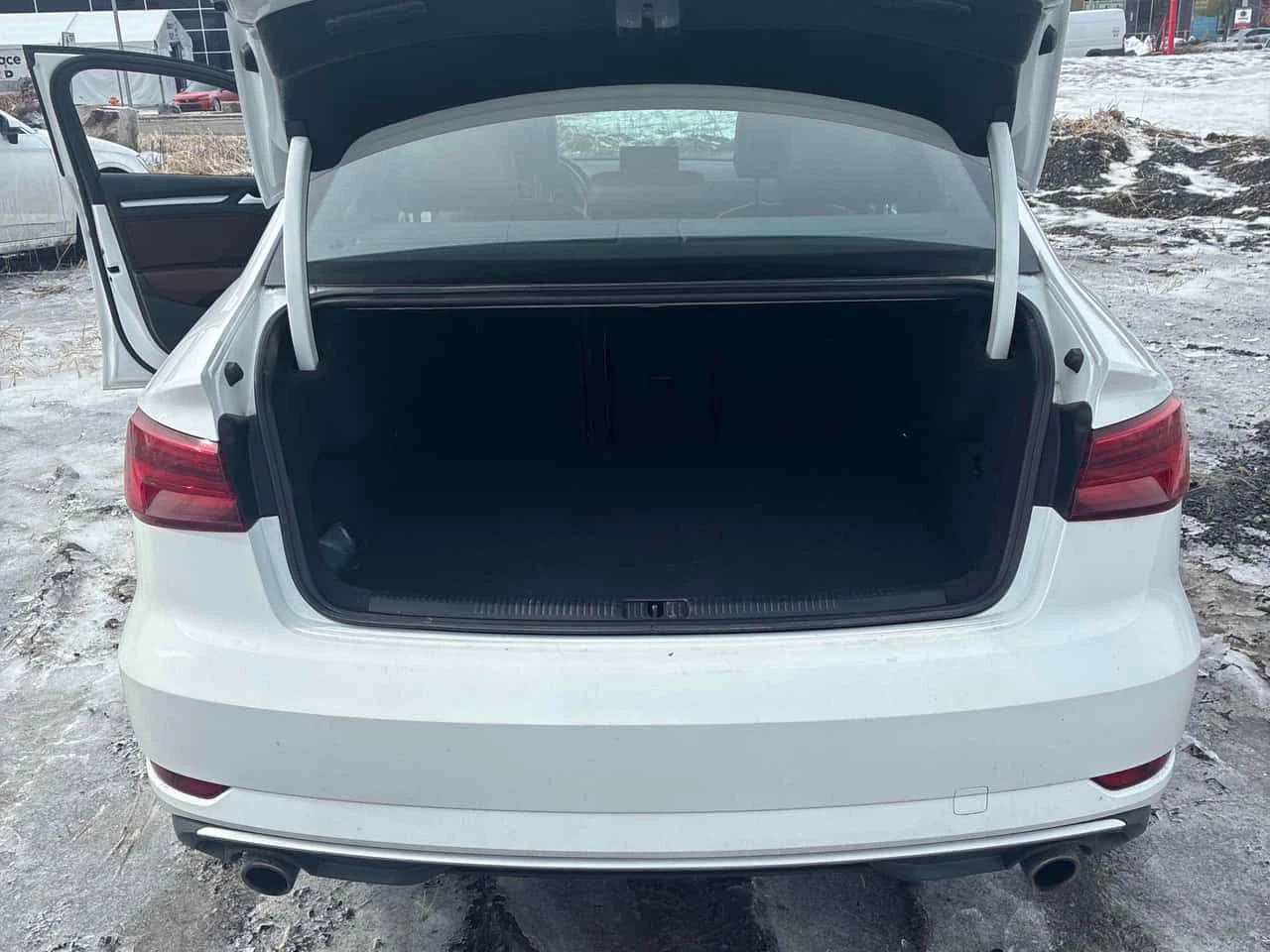 Audi A3 2.0T Komfort/CARFAX/ПОДГРЕВИ/PANO/KEYLESS, снимка 13 - Автомобили и джипове - 53831362