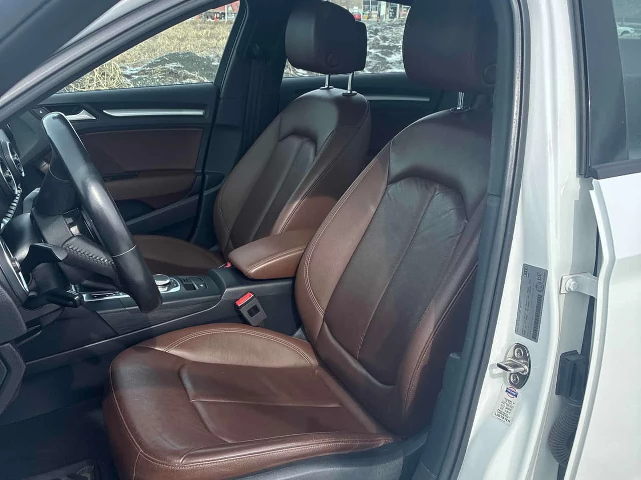 Audi A3 2.0T Komfort/CARFAX/ПОДГРЕВИ/PANO/KEYLESS, снимка 10 - Автомобили и джипове - 53831362