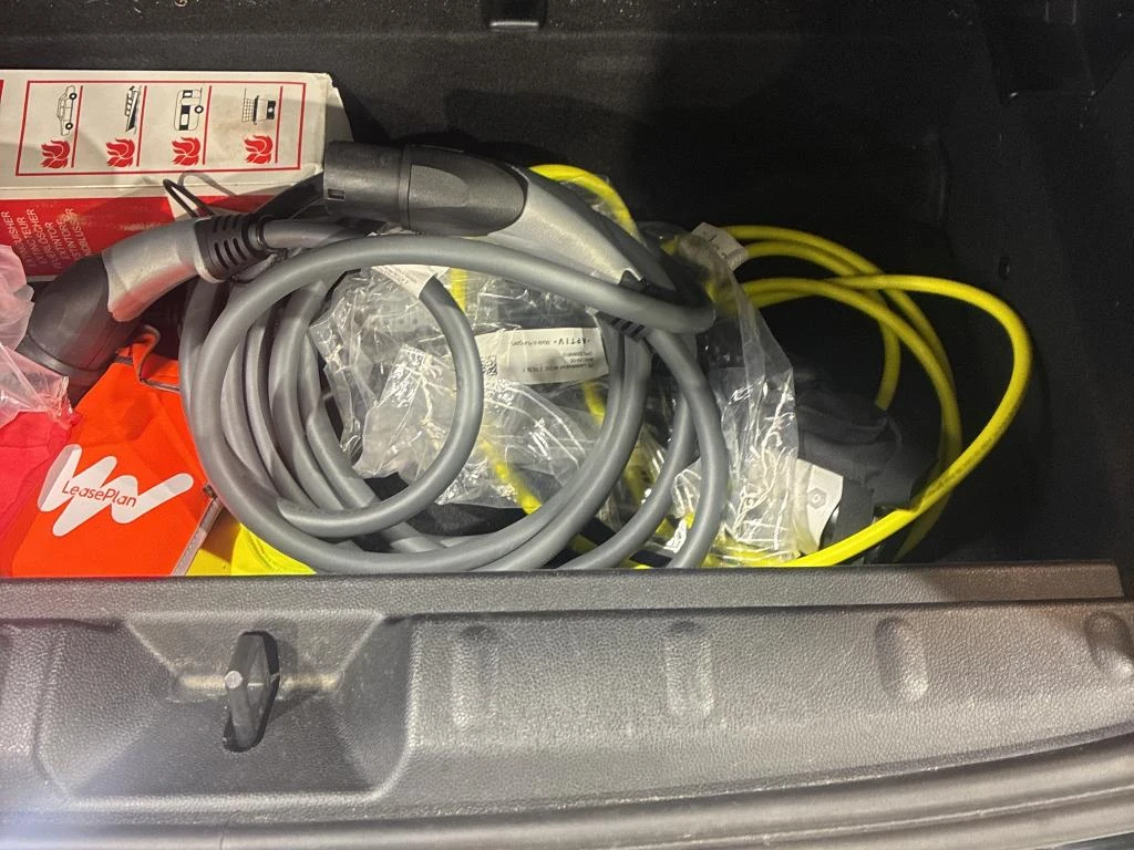 Mini Cooper Electric, снимка 12 - Автомобили и джипове - 53894603