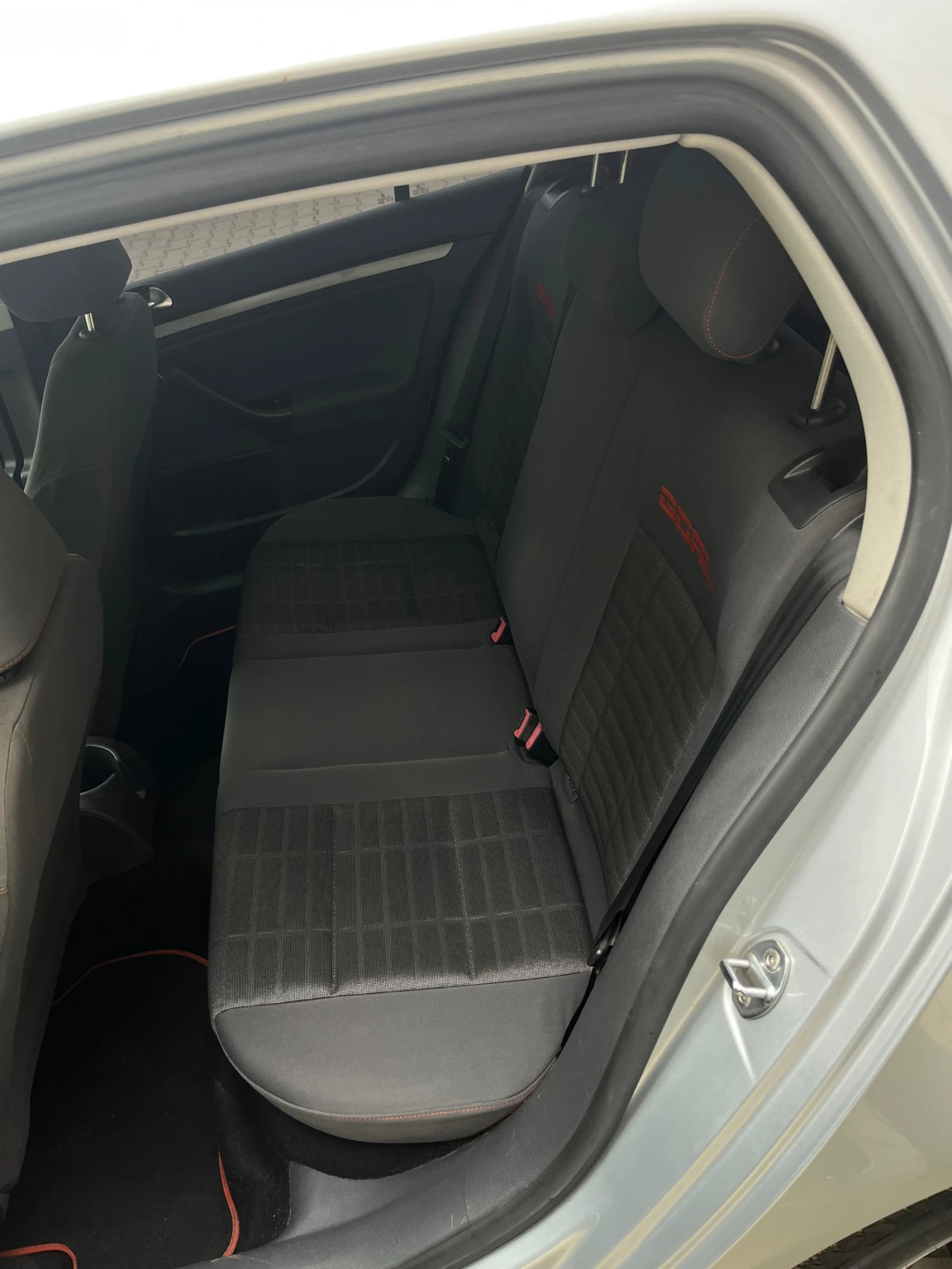 VW Golf Goal 1.9, снимка 8 - Автомобили и джипове - 54057637