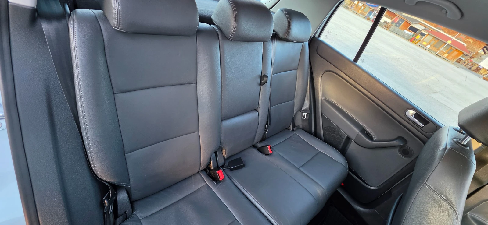 VW Golf Plus DSG, снимка 14 - Автомобили и джипове - 54296599